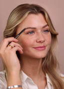 High Define Eyebrow Pencil, i brug